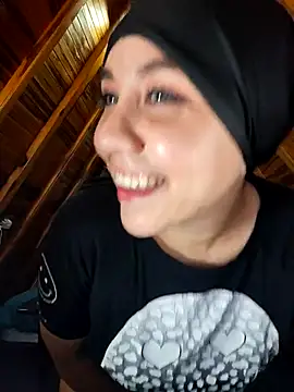 AmbarBurhan online show from December 2025 07:53:02 PM