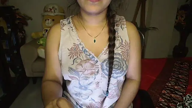 Most-Beautiful-Queen online show from December 2024 05:55:02 PM