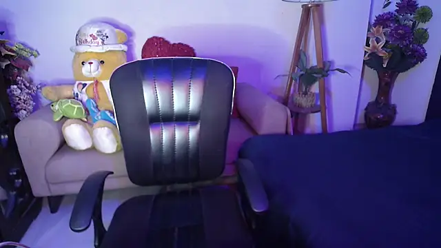 Most-Beautiful-Queen online show from January 2025 12:36:02 AM