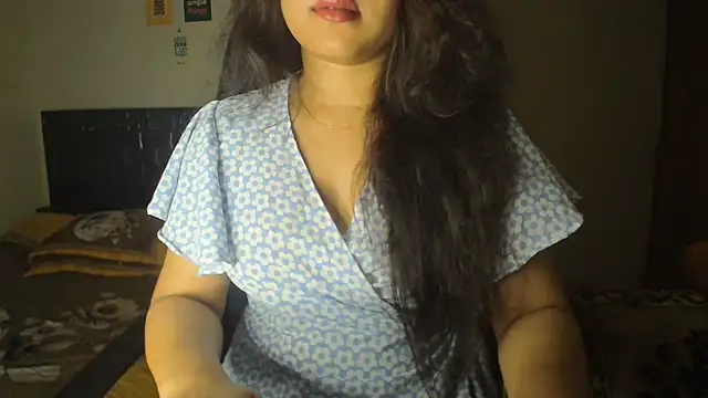 Most-Beautiful-Queen online show from February 2026 04:35:02 PM