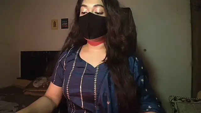 Most-Beautiful-Queen online show from March 2026 07:38:01 PM