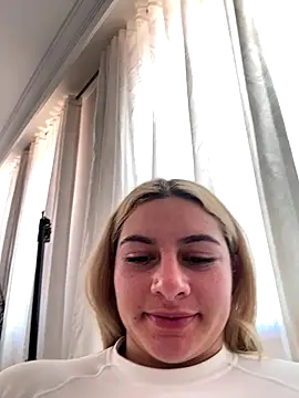 AtheneaRossi online show from September 2025 05:46:01 PM