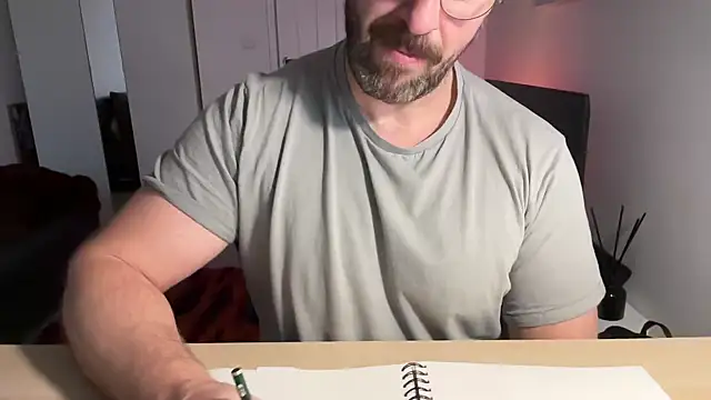 Mr Beef online show from February 2025 04:03:02 PM