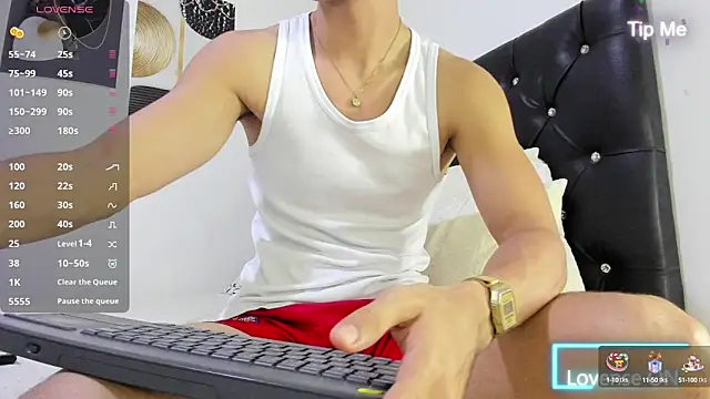 Sebastian-Dash online show from October 2025 12:00:01 AM