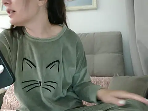  JustmeHere  online show from September 2025 07:02:02 PM