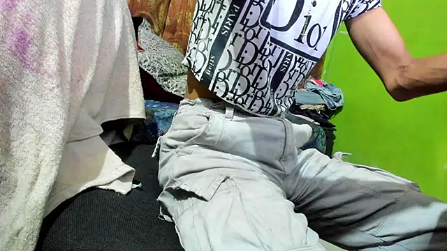 Snapshot of Brenda_Smith69 chatting on October 2025 06:07:02 PM Brenda Smith69 online show from October 2025 06:07:02 PM