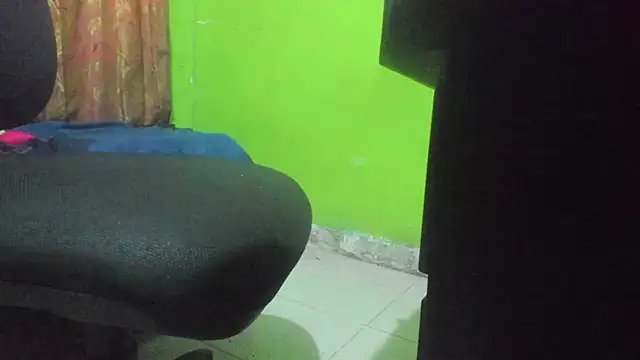 Snapshot of Brenda_Smith69 chatting on November 2025 07:57:02 PM Brenda Smith69 online show from November 2025 07:57:02 PM