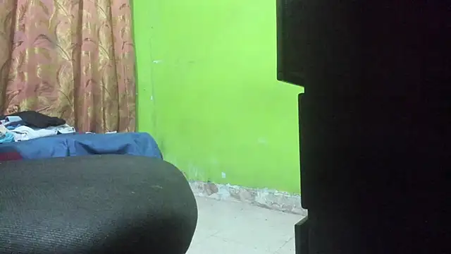 Snapshot of Brenda_Smith69 chatting on November 2025 09:17:01 PM Brenda Smith69 online show from November 2025 09:17:01 PM