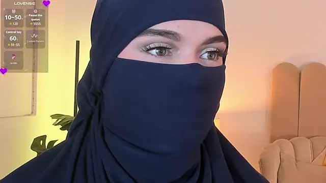 anna-henao online show from May 2026 11:01:04 PM