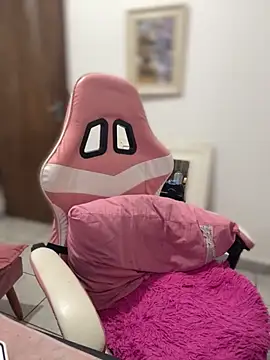 SweetPaige  online show from November 2025 01:43:03 PM