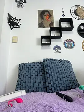 jamilaross online show from June 2026 11:54:01 PM