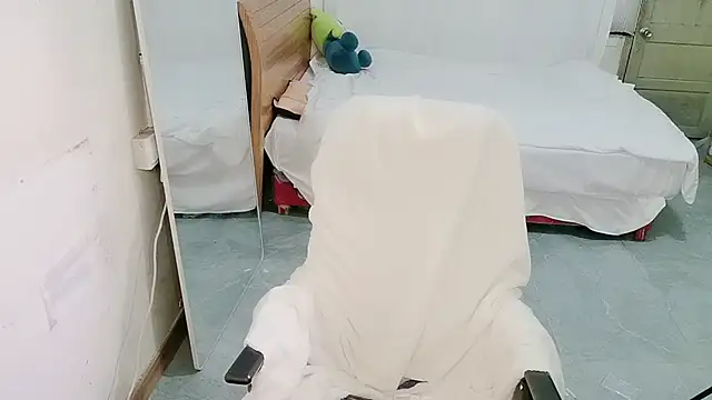 shuang-Ed online show from October 2025 05:09:02 PM