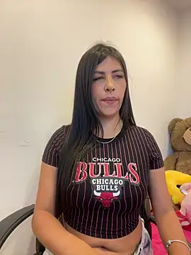 Snapshot of Alanna_atm_ chatting on May 2026 10:34:02 AM Alanna atm online show from May 2026 10:34:02 AM