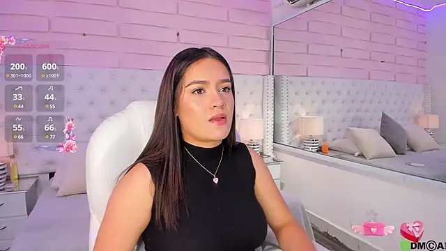 Snapshot of Yaaky_ chatting on January 2025 08:22:01 PM Yaaky online show from January 2025 08:22:01 PM