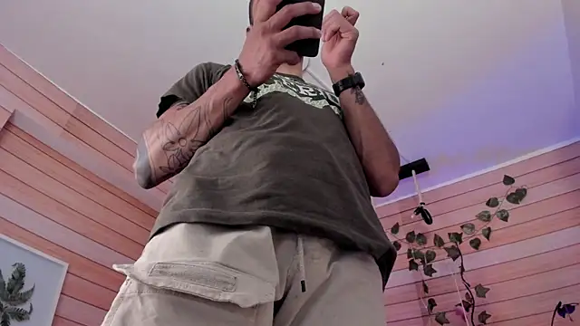 Tom cooper  online show from March 2025 01:08:02 PM