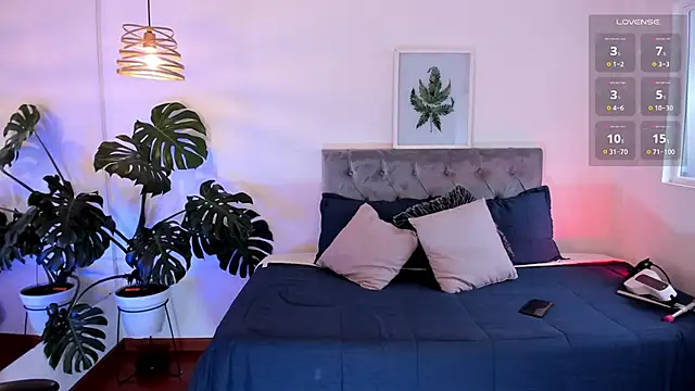 Tom cooper  online show from November 2025 12:39:02 PM