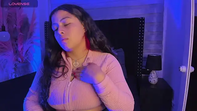 Snapshot of Sofiia-Rubb chatting on February 2025 04:30:02 AM Sofiia-Rubb online show from February 2025 04:30:02 AM