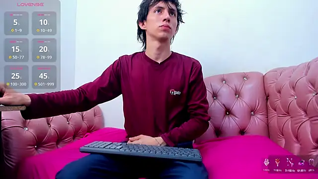 Snapshot of JeanRam18 chatting on September 2025 07:05:01 PM JeanRam18 online show from September 2025 07:05:01 PM