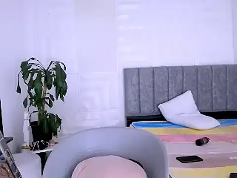 Snapshot of nataly_red chatting on December 2024 08:36:02 PM nataly red online show from December 2024 08:36:02 PM