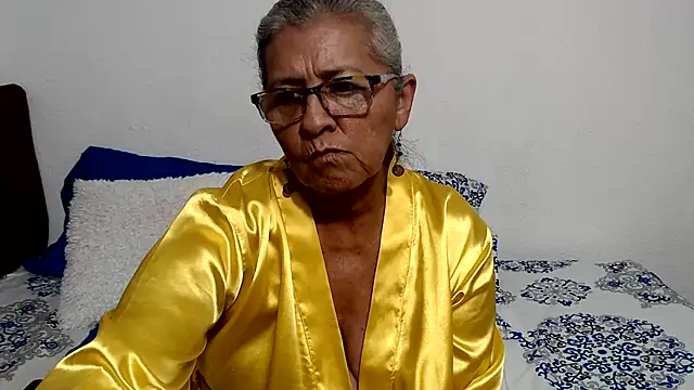 candy mature  online show from June 2026 11:43:01 PM