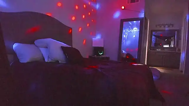 Snapshot of yiauana chatting on February 2026 06:21:01 AM yiauana online show from February 2026 06:21:01 AM