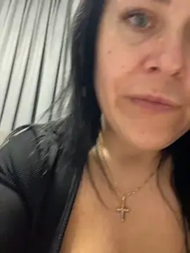 Snapshot of CuteNata chatting on January 2025 02:18:01 PM CuteNata online show from January 2025 02:18:01 PM