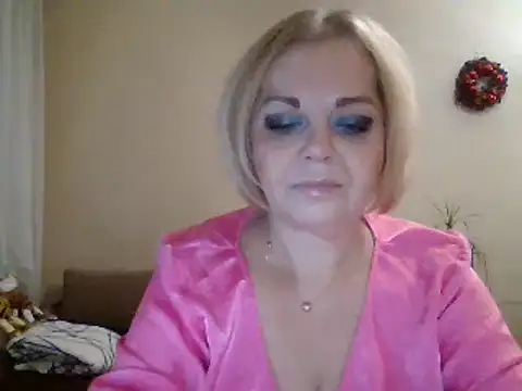 Snapshot of SofiyaPetrova chatting on December 2024 05:26:01 PM SofiyaPetrova online show from December 2024 05:26:01 PM