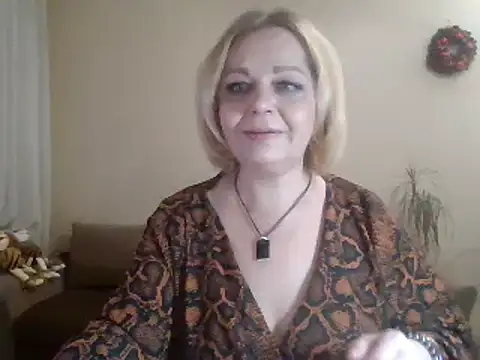 Snapshot of SofiyaPetrova chatting on February 2025 07:38:02 PM SofiyaPetrova online show from February 2025 07:38:02 PM