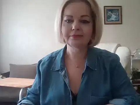 Snapshot of SofiyaPetrova chatting on September 2025 07:13:02 AM SofiyaPetrova online show from September 2025 07:13:02 AM
