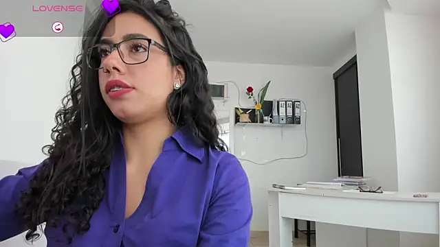 Snapshot of susana_monroy chatting on March 2026 06:35:01 PM susana monroy online show from March 2026 06:35:01 PM