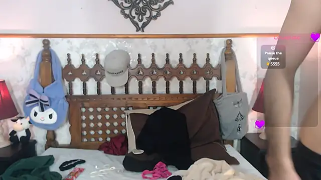 MilanZaire online show from March 2025 04:10:01 AM