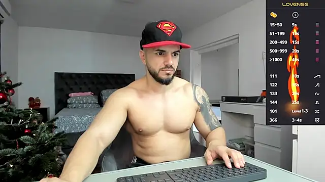 supermanboy94 online show from December 2025 06:52:02 AM