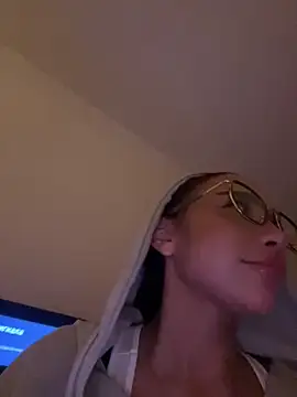 CardiSweetBaby online show from January 2025 01:00:01 AM