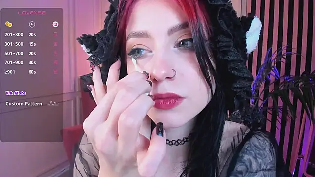 arielabradberry online show from December 2024 02:23:02 PM