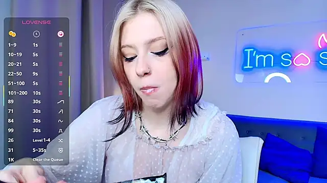 arielabradberry online show from November 2025 01:45:02 PM