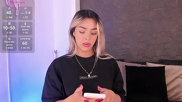 Addison baker online show from January 2025 08:14:02 PM