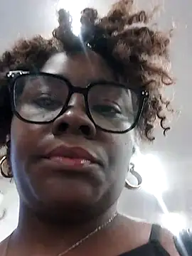 Snapshot of kaorysquirt chatting on September 2025 10:36:01 PM kaorysquirt online show from September 2025 10:36:01 PM