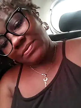 Snapshot of kaorysquirt chatting on October 2025 04:50:01 PM kaorysquirt online show from October 2025 04:50:01 PM