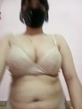 Anjel Sadia online show from February 2025 12:00:02 PM