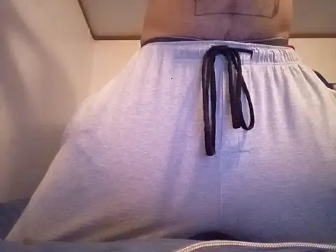 Xoc8  online show from February 2025 04:59:02 PM