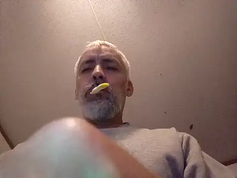 Xoc8  online show from February 2025 08:29:02 AM