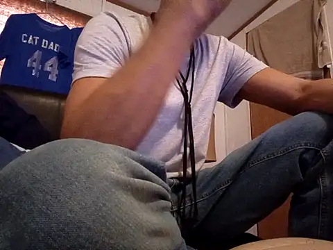 Xoc8  online show from March 2025 06:34:01 PM