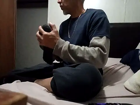 Xoc8  online show from November 2025 07:31:01 AM