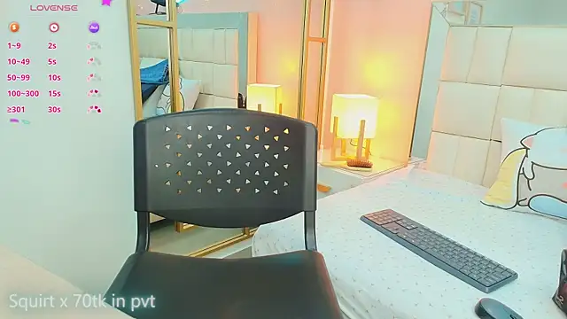 Snapshot of anahi_maite chatting on December 2025 08:58:02 PM anahi maite online show from December 2025 08:58:02 PM