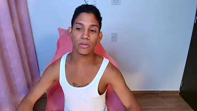 Palo santo online show from February 2025 01:02:01 AM