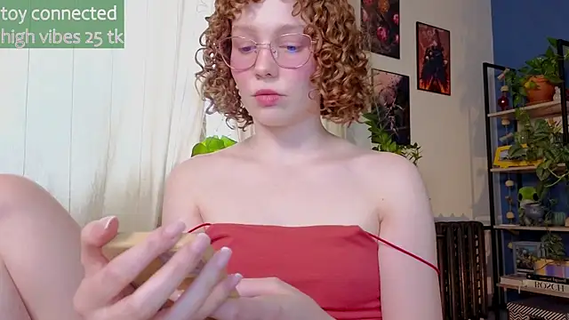 Snapshot of _lightmyfire chatting on February 2025 11:06:02 AM  lightmyfire online show from February 2025 11:06:02 AM