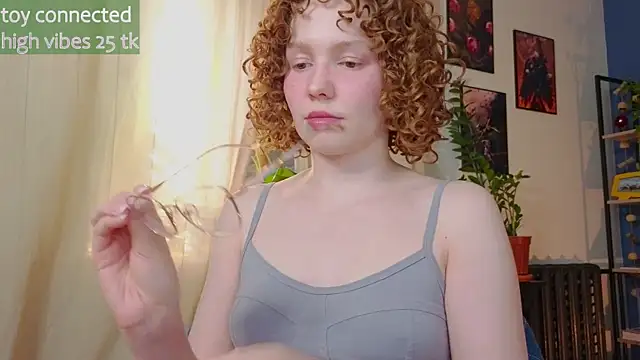 Snapshot of _lightmyfire chatting on February 2025 05:45:02 AM  lightmyfire online show from February 2025 05:45:02 AM