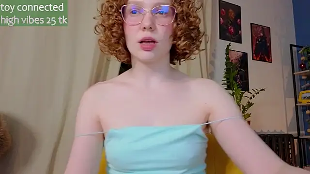 Snapshot of _lightmyfire chatting on March 2025 05:04:01 PM  lightmyfire online show from March 2025 05:04:01 PM