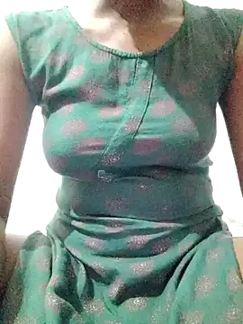 Snapshot of rituporna2004 chatting on March 2025 01:09:01 PM rituporna2004 online show from March 2025 01:09:01 PM