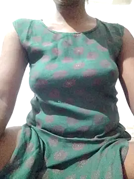 Snapshot of rituporna2004 chatting on September 2025 05:29:02 PM rituporna2004 online show from September 2025 05:29:02 PM